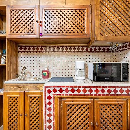 Dar Sandra Moroccan Tiny House แทนเจียร์ ภายนอก รูปภาพ