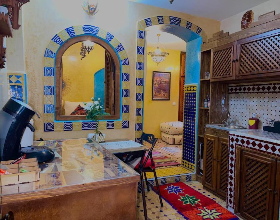 Dar Sandra Moroccan Tiny House แทนเจียร์ ภายนอก รูปภาพ